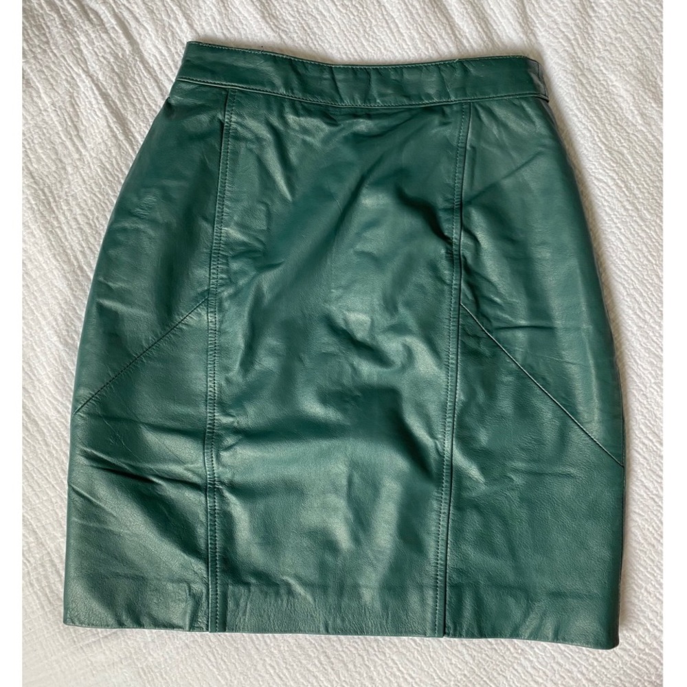 Vintage Chia Green Leather Pencil Skirt
